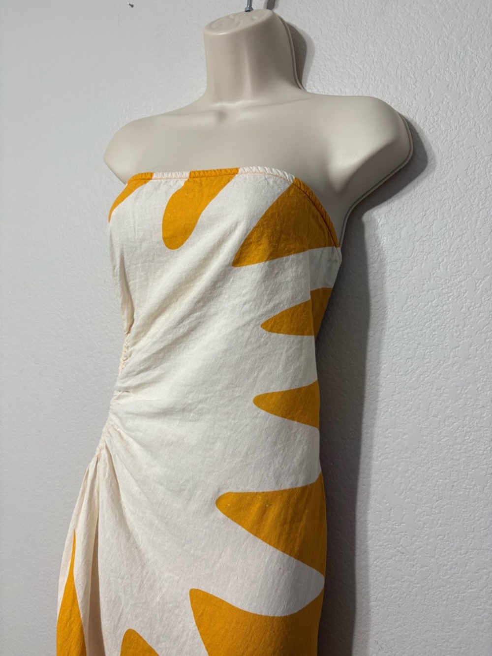 Anthropologie Celandine Strapless Cutout Maxi Dress Marigold & White Sun Print - Picture 5 of 16